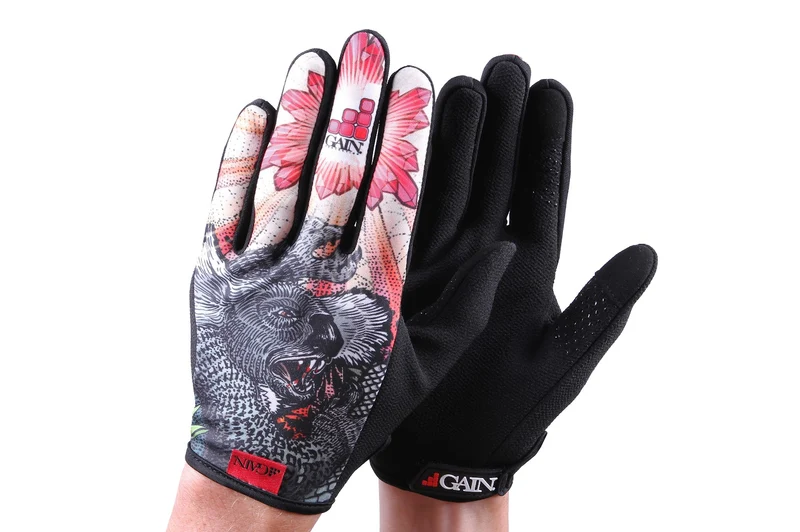 Gain RESISTANCE armortex gloves (Dropbear)