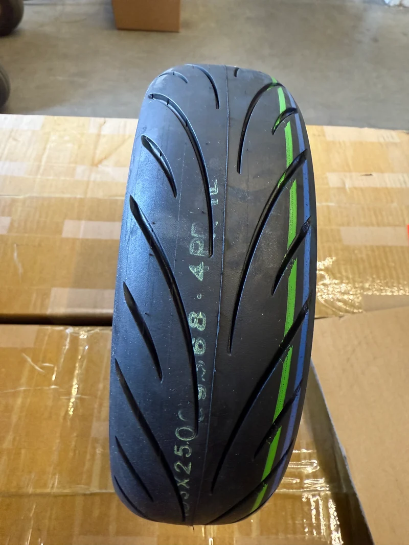 10.5x2.50 Tubeless Tire - CST