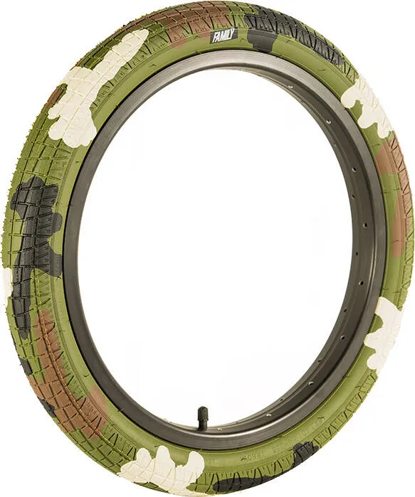 Family 18″ BMX Däck (Green Camo Tread)
