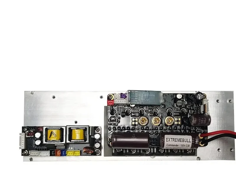 Commander HS C30 boards